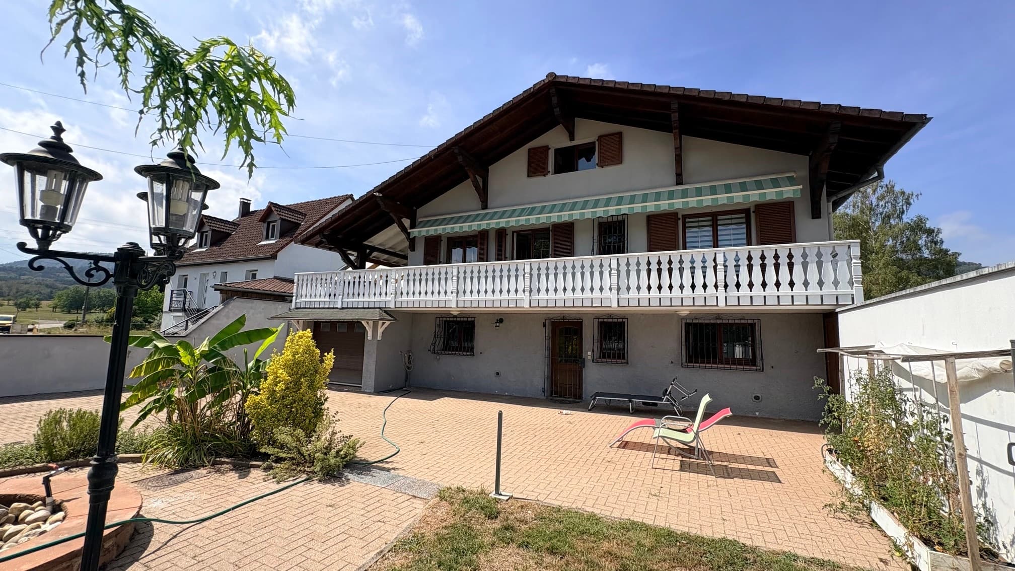 Maison 240 m² – Calme absolu – Idéale habitation & activité pro